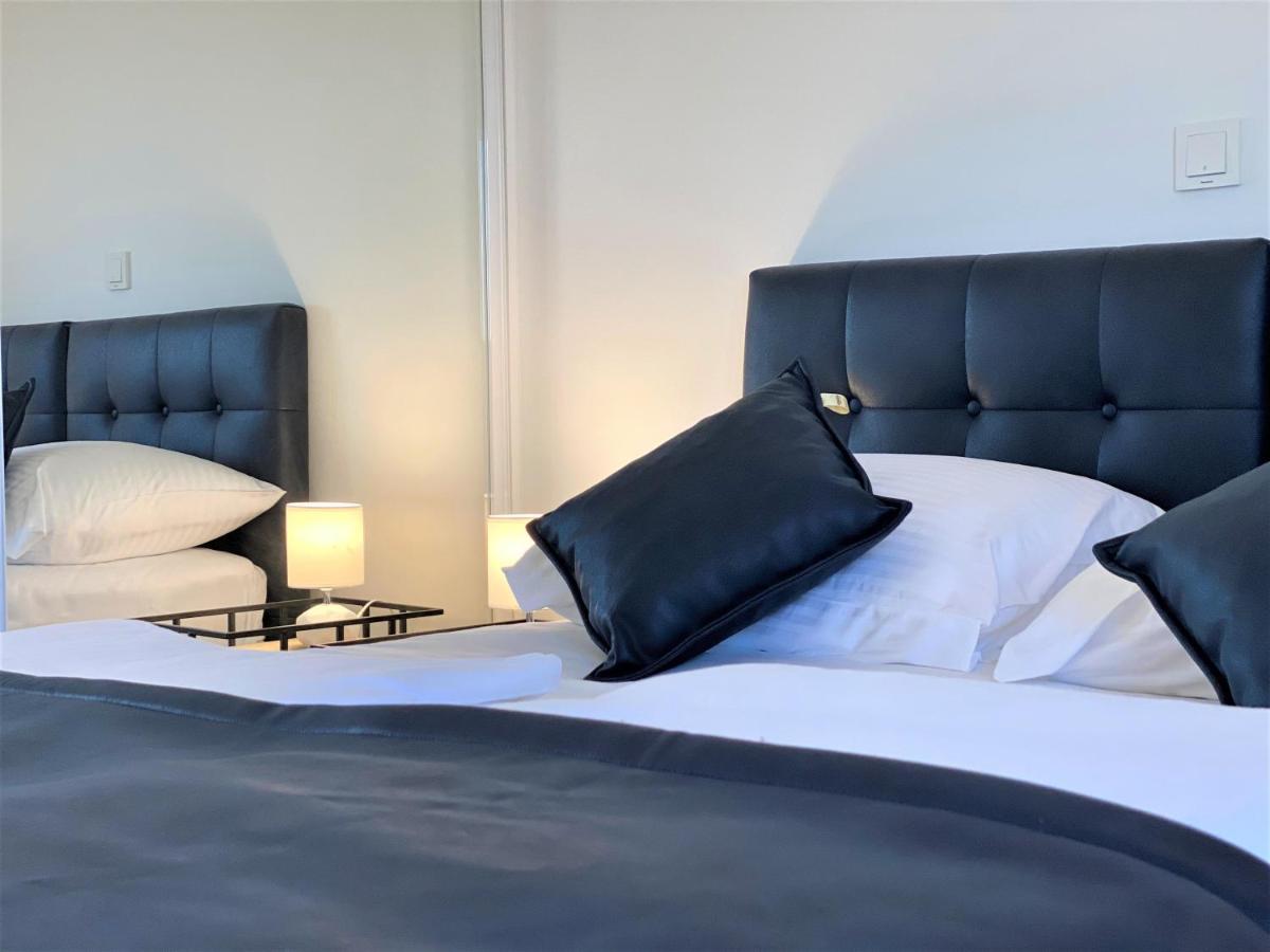 Villa M - Your Business & Holiday Apartment In Sibenik Ngoại thất bức ảnh