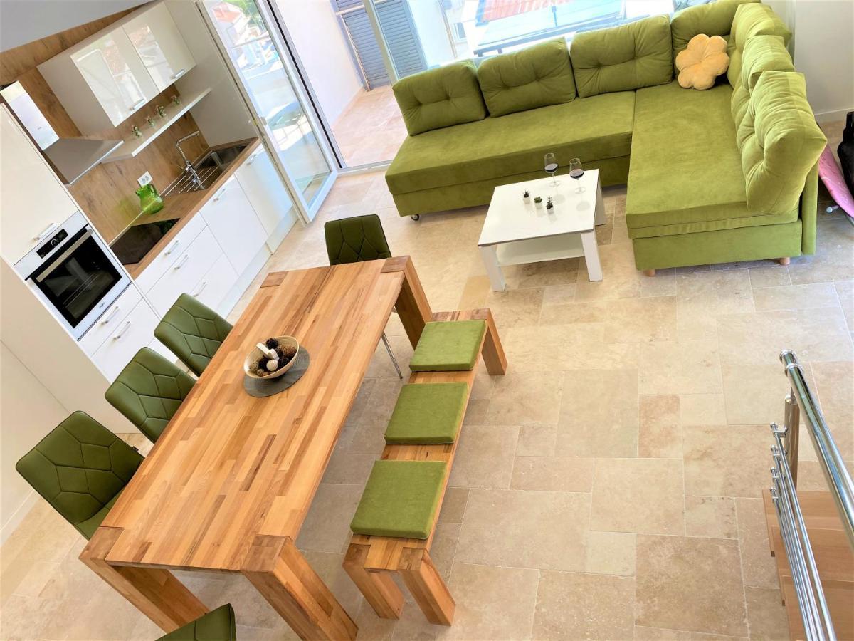 Villa M - Your Business & Holiday Apartment In Sibenik Ngoại thất bức ảnh