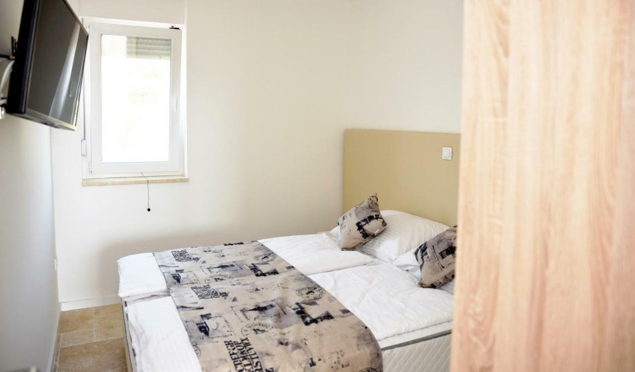 Villa M - Your Business & Holiday Apartment In Sibenik Ngoại thất bức ảnh