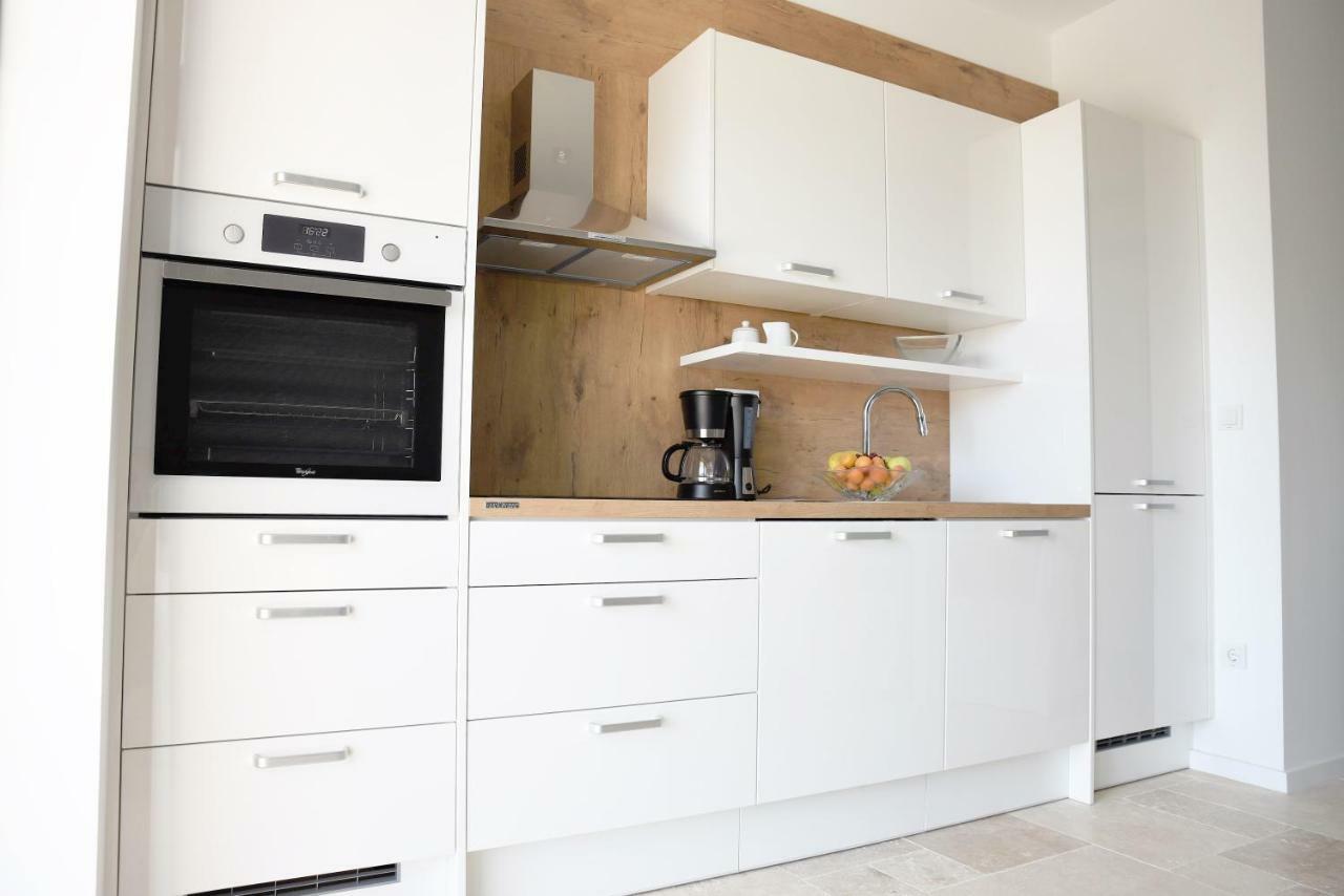 Villa M - Your Business & Holiday Apartment In Sibenik Ngoại thất bức ảnh